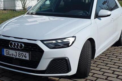 Audi A1 99.000 km 15.999 &euro; Bonn 53117