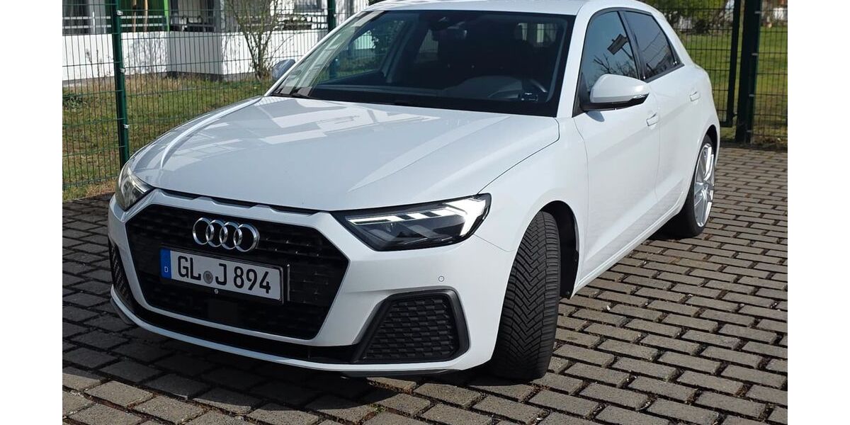 Audi A1 99.000 km 15.999 &euro; Bonn 53117