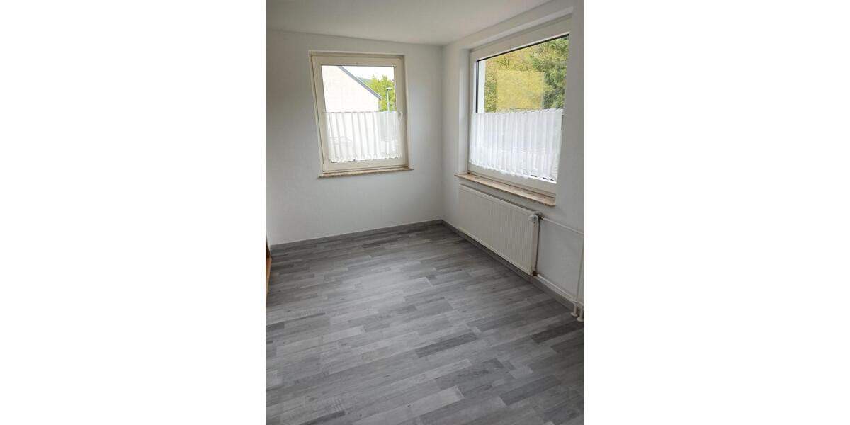 Etagenwohnung Schleiden - 3 Zimmer, 60 m&sup2;, 444&euro; | Angebot:25831693