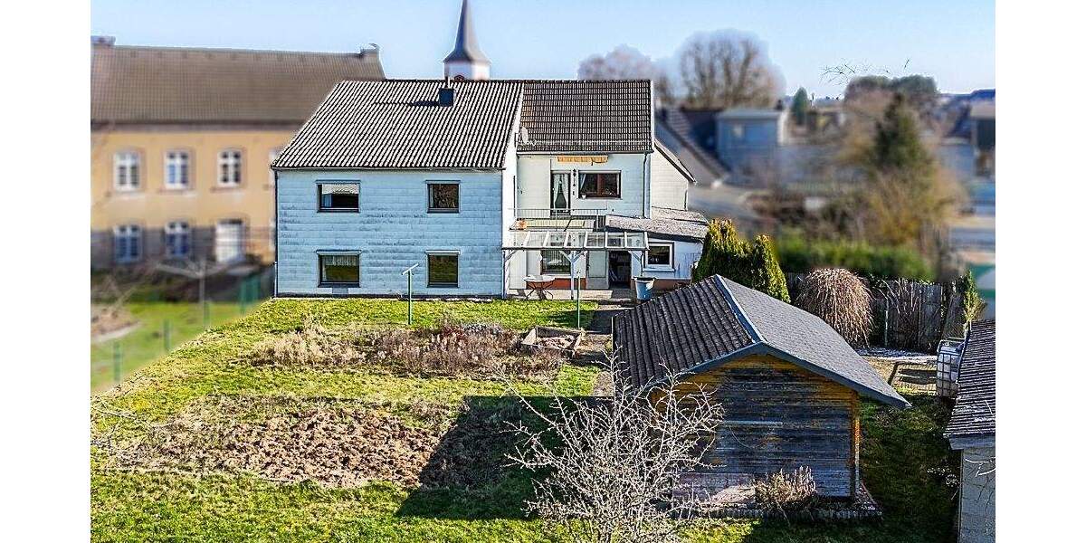 Einfamilienhaus Blankenheim-Blankenheimerdorf Blankenheimerdorf - 7 Zimmer, 172 m&sup2;, 209.000&euro; | Angebot:25739718