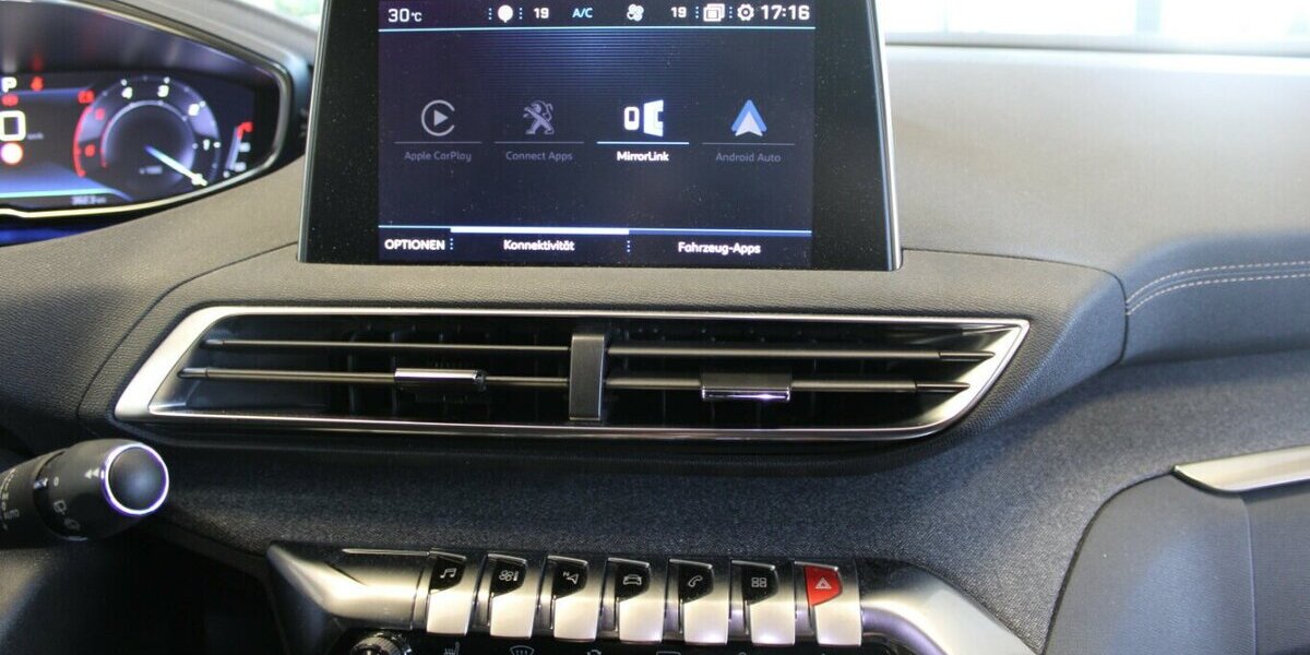 Peugeot 3008 1.5 GT Line 73.030 km 16.980 &euro; Euskirchen 53881