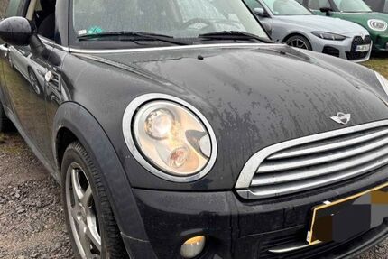 Mini Cooper 180.142 km 3.990 &euro; Bonn 53227