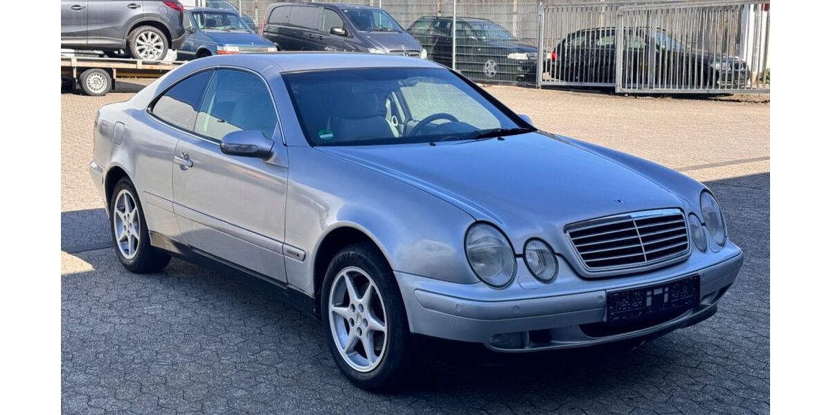 Mercedes-Benz CLK 200 260.740 km 1.950 &euro; Bornheim 53332