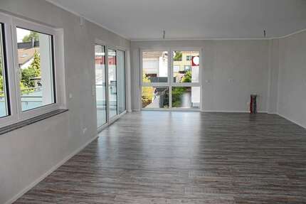 Wohnung Königswinter Bellinghauserhohn - 3 Zimmer, 94 m&sup2;, 1.240&euro; | Angebot:26732209
