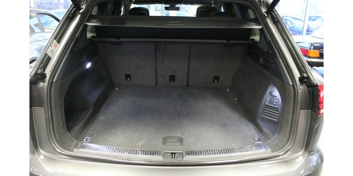 VW Touareg 3.0 V6 TDI 4Motion DPF Automatik 115.440 km 35.980 &euro; Euskirchen 53881