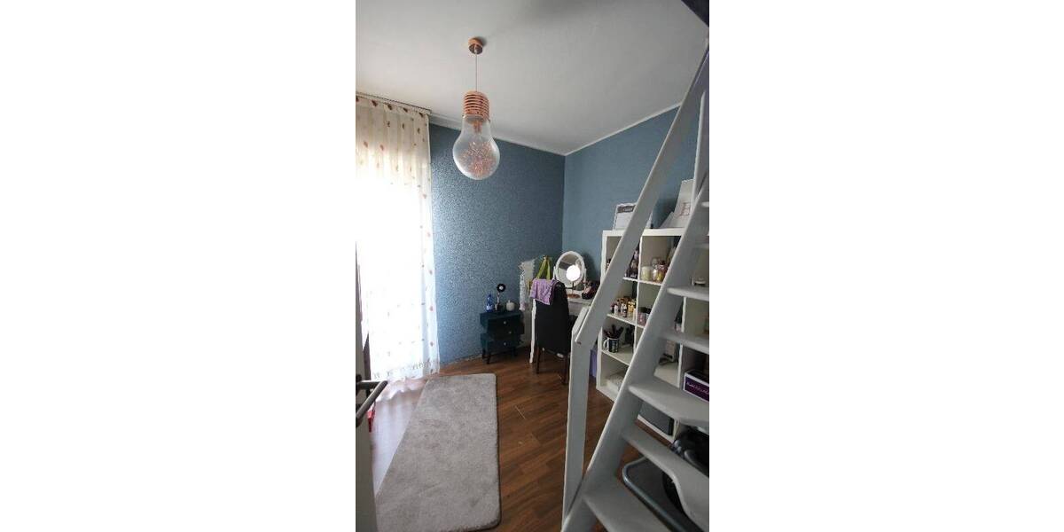 Einfamilienhaus Bonn Bad Godesberg - 5 Zimmer, 120 m&sup2;, 590.000&euro; | Angebot:25690100