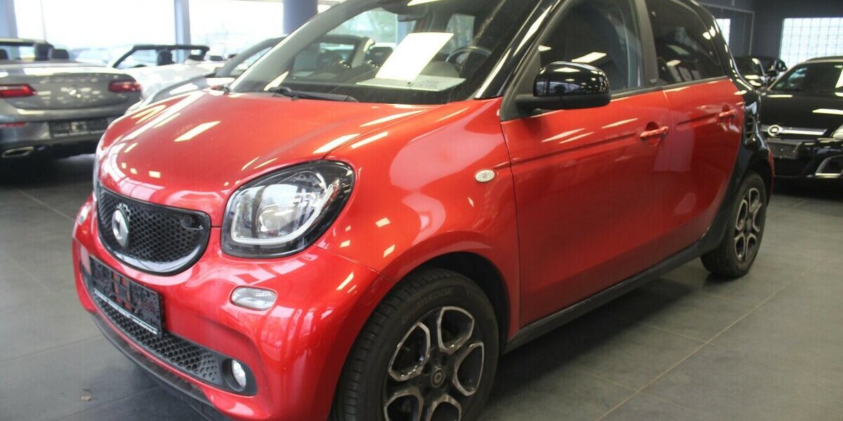 Smart ForFour Passion Navi - Kamera - Shz. 91.037 km 7.980 &euro; Euskirchen 53881