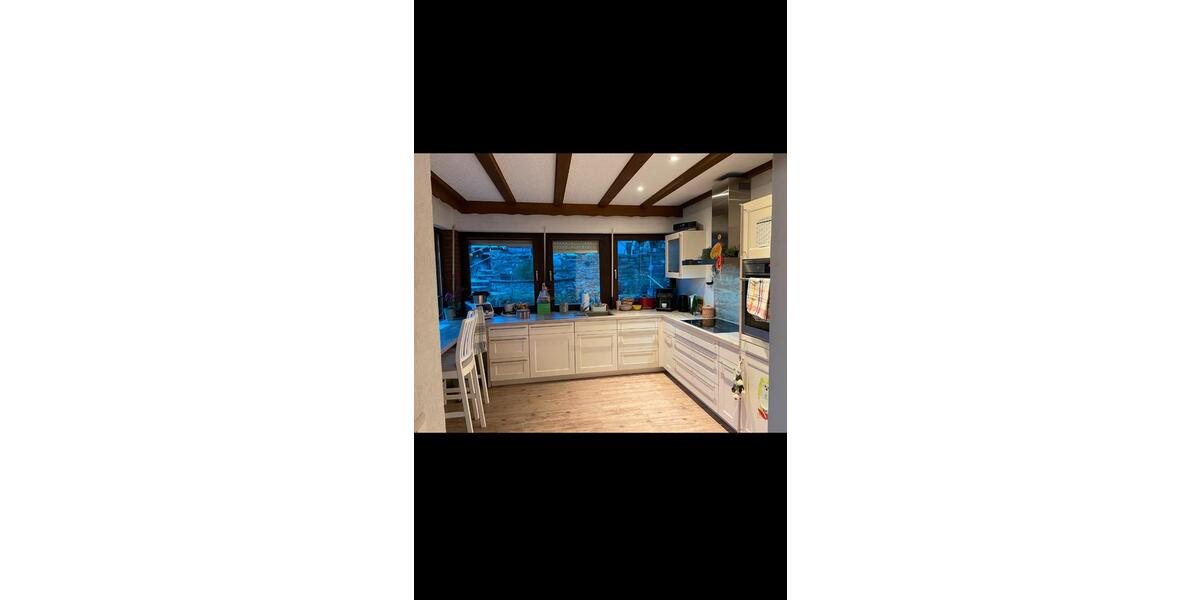 Etagenwohnung Antweiler - 3 Zimmer, 95 m&sup2;, 1.100&euro; | Angebot:25793729