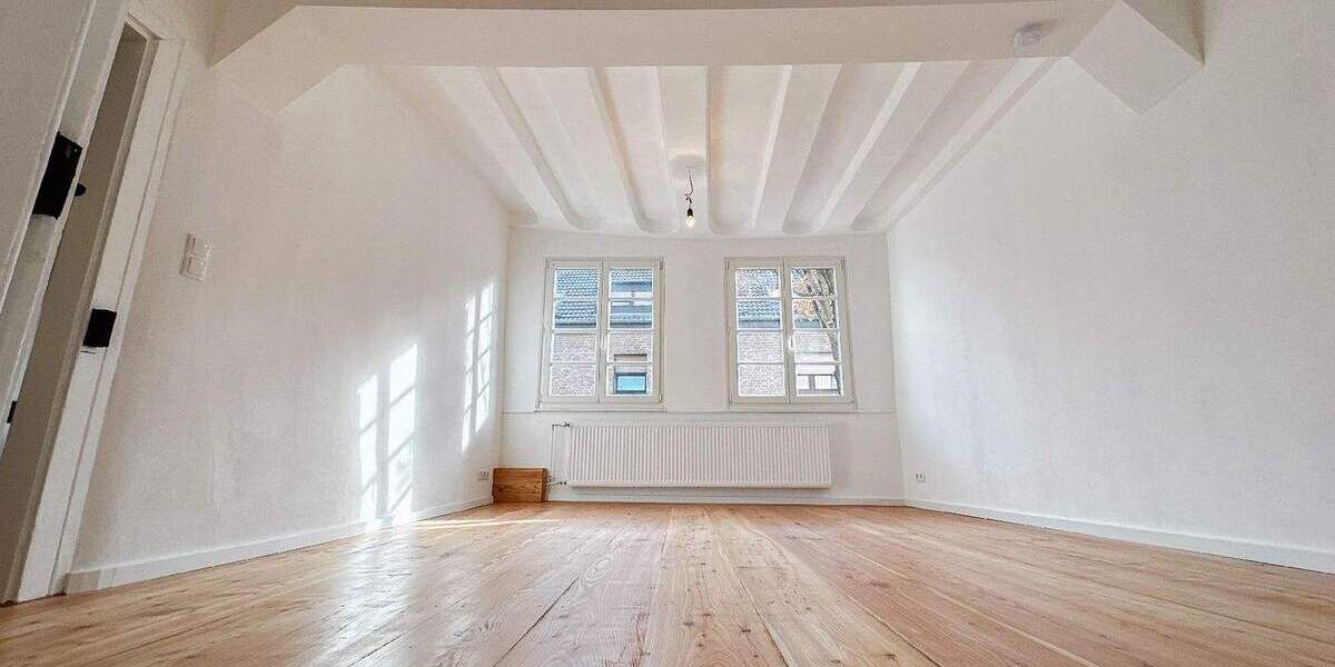 Einfamilienhaus Euskirchen Flamersheim - 7 Zimmer, 190 m&sup2;, 2.280&euro; | Angebot:25695611