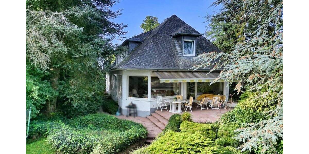 Einfamilienhaus Bonn Schweinheim - 8 Zimmer, 230 m&sup2;, 995.000&euro; | Angebot:25692236