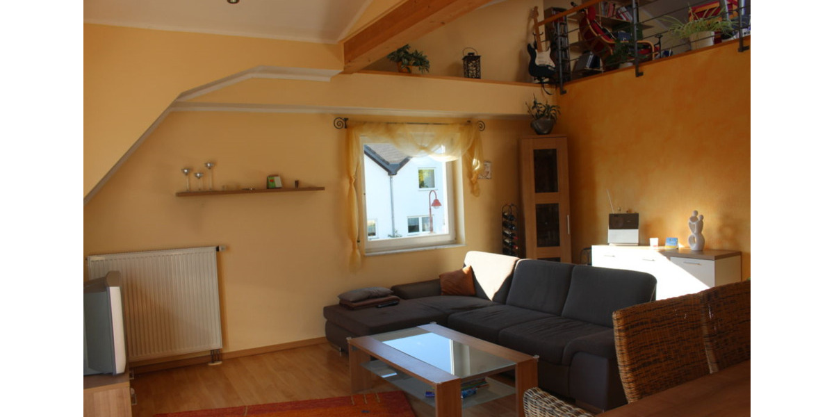 Maisonettenwohnung Grafschaft - 3 Zimmer, 104 m&sup2;, 924&euro; | Angebot:26020738