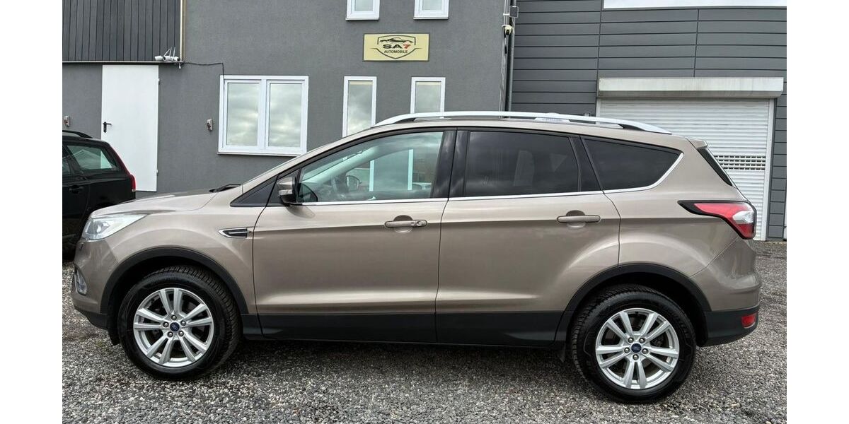 Ford Kuga 69.000 km 14.990 &euro; Euskirchen 53881