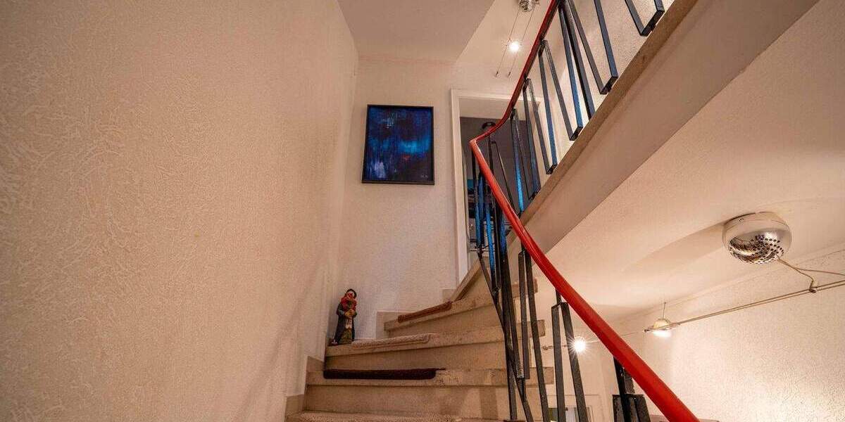 Einfamilienhaus Königswinter / Niederdollendorf Niederdollendorf - 8 Zimmer, 197 m&sup2;, 498.000&euro; | Angebot:25728723