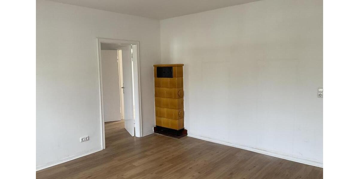 Etagenwohnung Bonn Gronau - 3 Zimmer, 60 m&sup2;, 740&euro; | Angebot:26022888