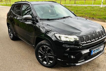 Jeep Compass 113.096 km 17.299 &euro; Bad Münstereifel 53902