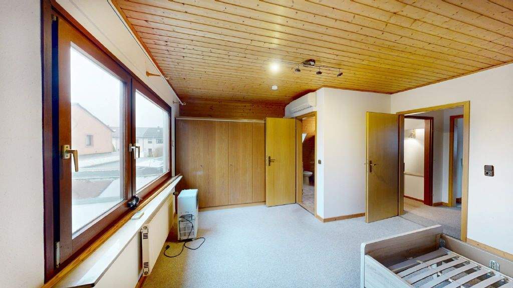 Einfamilienhaus Erftstadt Lechenich - 5 Zimmer, 140 m&sup2;, 350.000&euro; | Angebot:25744810