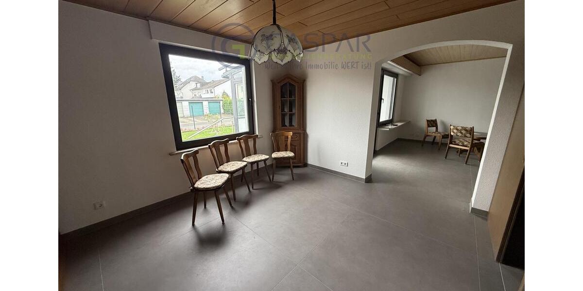 Einfamilienhaus Düren Rölsdorf - 4 Zimmer, 115 m&sup2;, 1.495&euro; | Angebot:23277008