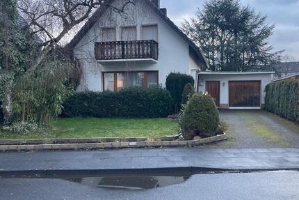 Haus Köln Rodenkirchen - 5 Zimmer, 130 m&sup2;, 2.000&euro; | Angebot:25993228