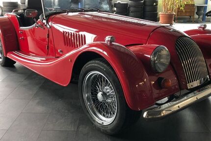 Morgan Plus 8 22.800 km 54.990 &euro; Wachtberg 53343