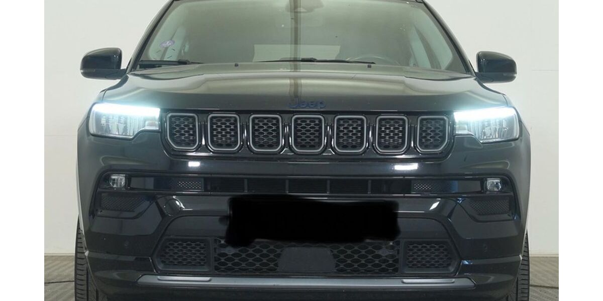 Jeep Compass 128.000 km 17.590 &euro; Wachtberg 53343