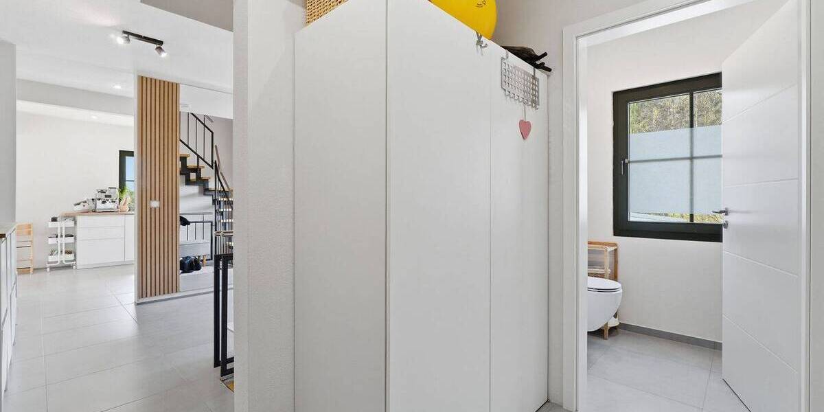 Einfamilienhaus Bonn Brüser Berg - 7 Zimmer, 220 m&sup2;, 525.000&euro; | Angebot:26043634