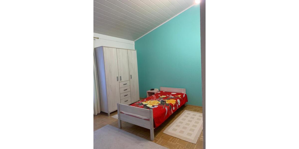 Reihenhaus Bonn Tannenbusch - 3.5 Zimmer, 84 m&sup2;, 380.000&euro; | Angebot:25044751