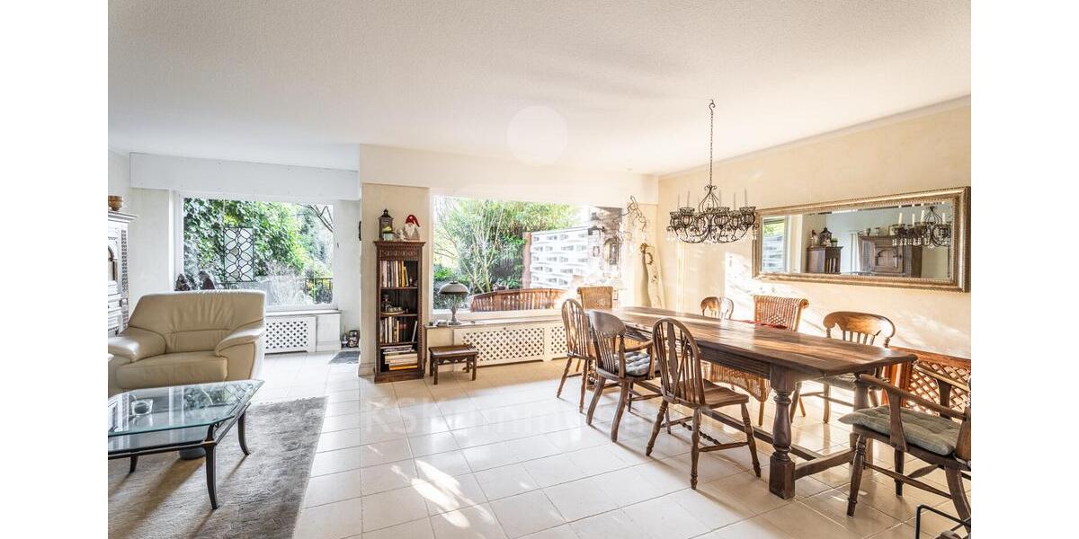 Reihenhaus Hürth - 5 Zimmer, 187 m&sup2;, 2.100&euro; | Angebot:24506717