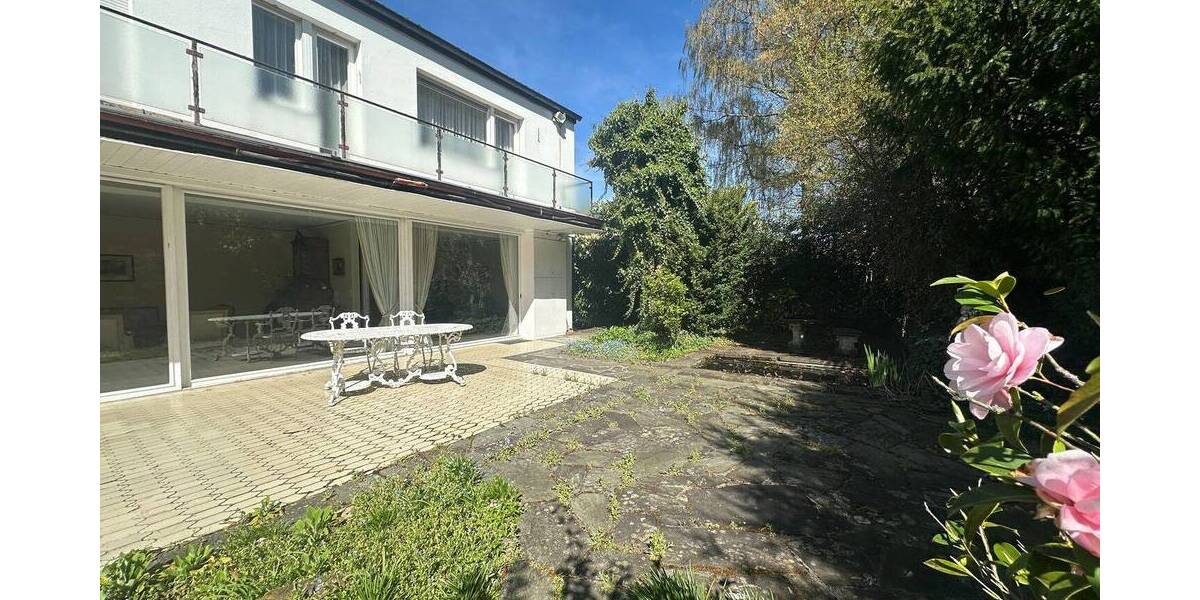 Einfamilienhaus Düren - 7 Zimmer, 265 m&sup2;, 849.000&euro; | Angebot:26435831