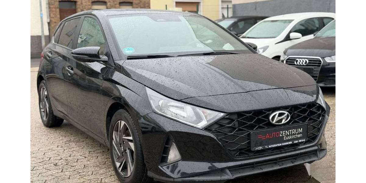 Hyundai i20 67.704 km 14.500 &euro; Euskirchen 53879