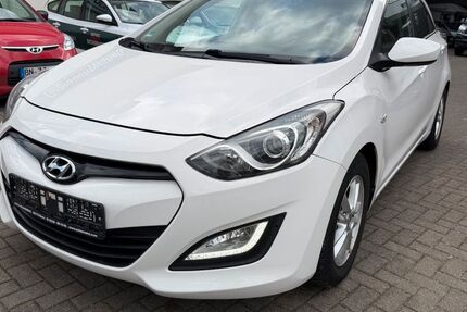 Hyundai i30 86.591 km 10.490 &euro; Bonn 53175