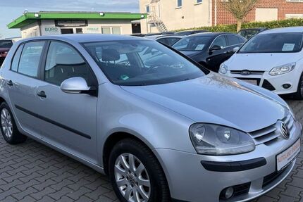 VW Golf 142.000 km 4.900 &euro; Rheinbach 53359