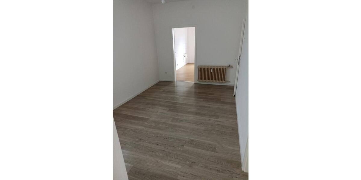 Hochparterre Bad Neuenahr-Ahrweiler Ahrweiler - 1 Zimmer, 85 m&sup2;, 800&euro; | Angebot:26004333