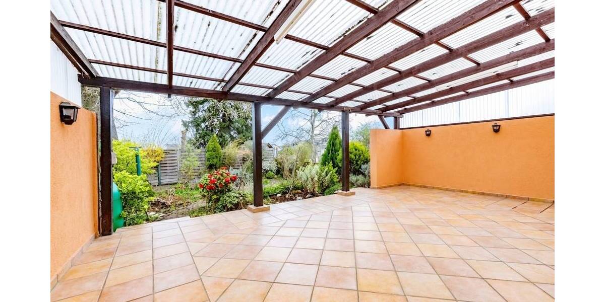 Mehrfamilienhaus, Wohnhaus Bornheim Waldorf - 8 Zimmer, 166 m&sup2;, 295.000&euro; | Angebot:26037146