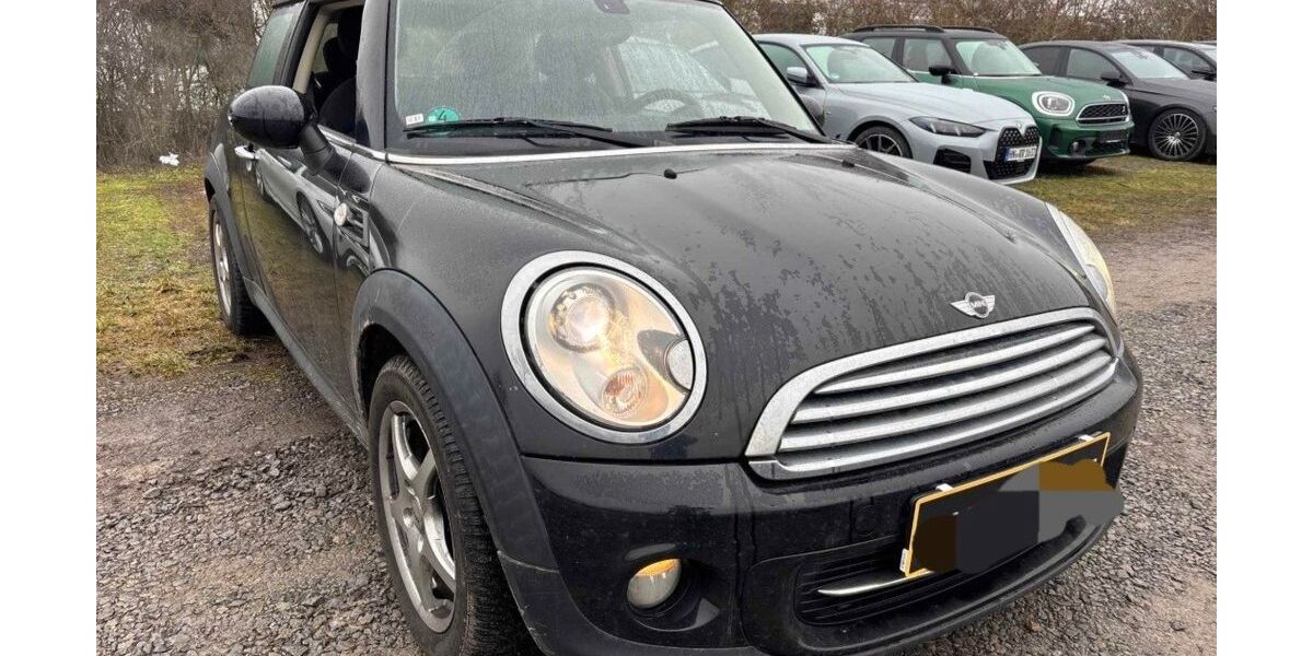 Mini Cooper 180.142 km 3.990 &euro; Bonn 53227