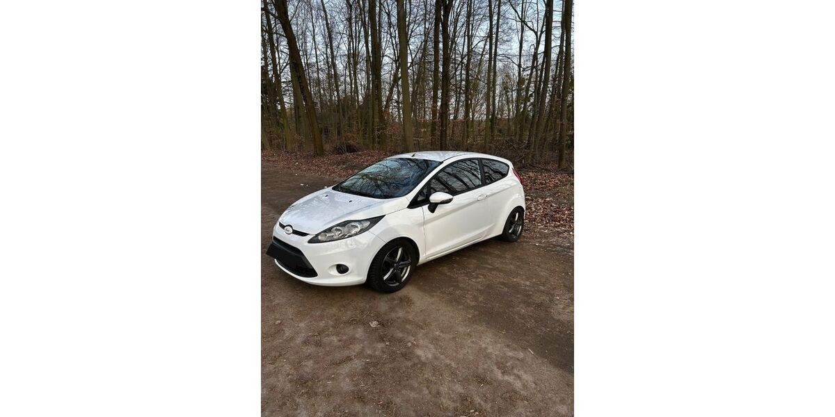 Ford Fiesta 132.800 km 3.800 &euro; Brühl 50321