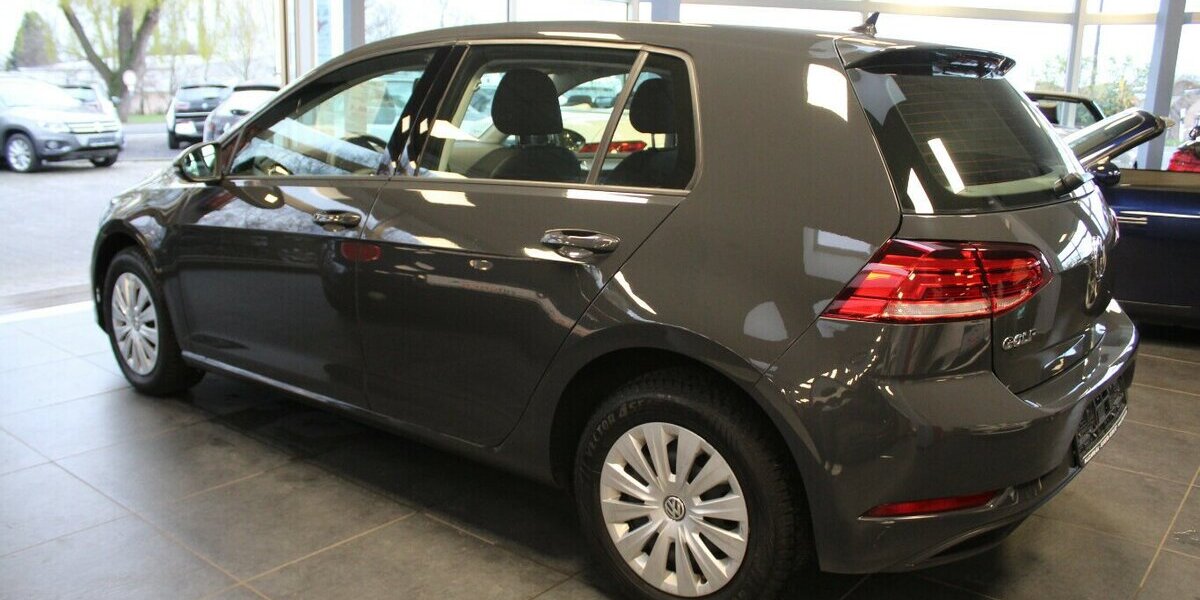 VW Golf 1.0 TSI OPF Trendline 76.316 km 11.480 &euro; Euskirchen 53881