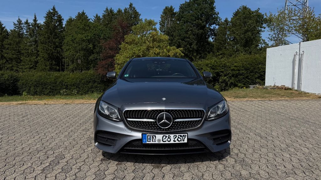 Mercedes-Benz 220 298.000 km 19.900 &euro; Nettersheim 53947