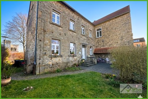 Einfamilienhaus Hürtgenwald - 3 Zimmer, 100 m&sup2;, 790&euro; | Angebot:25898656