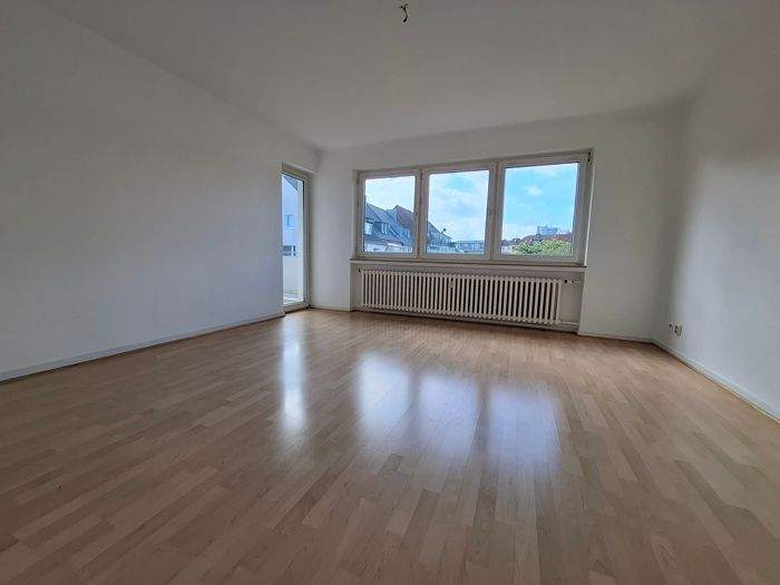 Etagenwohnung Bonn Zentrum - 3 Zimmer, 71 m&sup2;, 650&euro; | Angebot:26609077