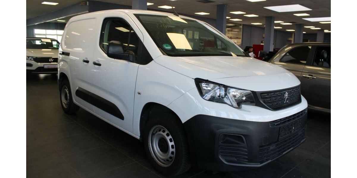 Peugeot Partner 62.260 km 11.980 &euro; Euskirchen 53881