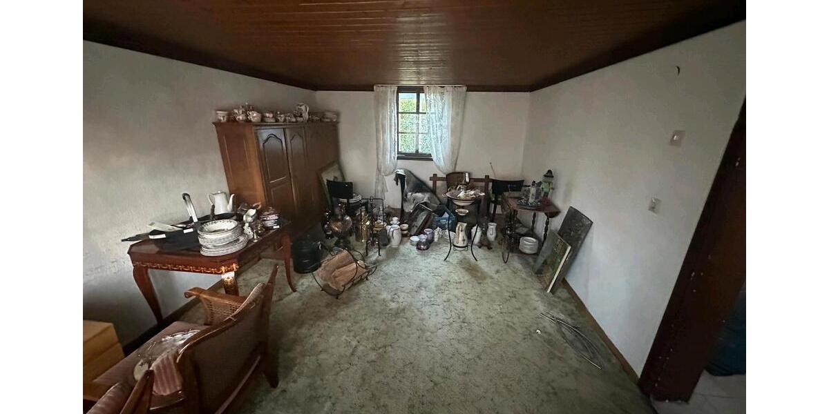 Einfamilienhaus Schuld - 5 Zimmer, 110 m&sup2;, 90.000&euro; | Angebot:25498011