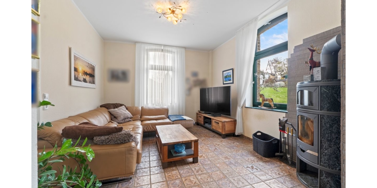 Nachhaltiges Anwesen mit top Energiewerten, Reitanlage und Platz für mehrere Generationen! - Mehrfamilienhaus, Wohnhaus Königswinter | Angebot:21578876