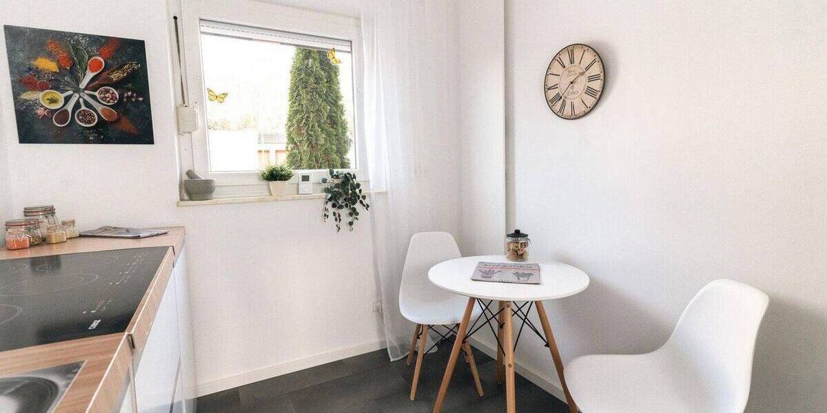 Etagenwohnung Bonn Zentrum - 2 Zimmer, 50 m&sup2;, 245.000&euro; | Angebot:26593485