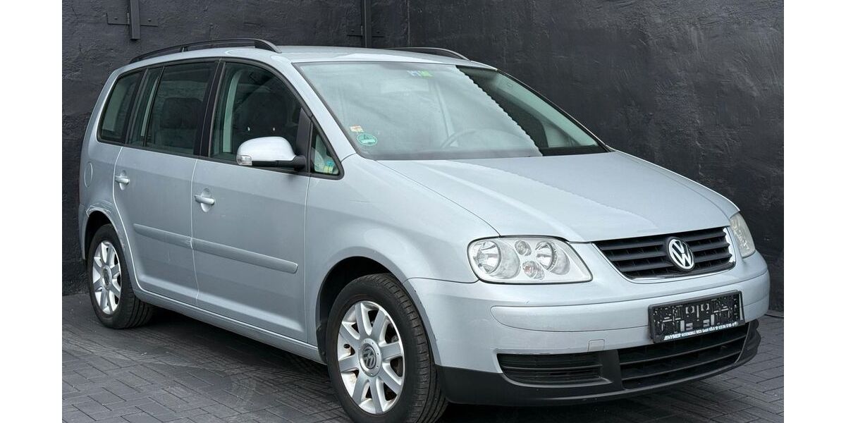 VW Touran 110.000 km 3.790 &euro; Euskirchen 53879