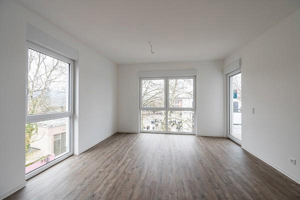 Dachgeschoßwohnung Bonn Friesdorf - 2 Zimmer, 67 m&sup2;, 1.016&euro; | Angebot:23032851