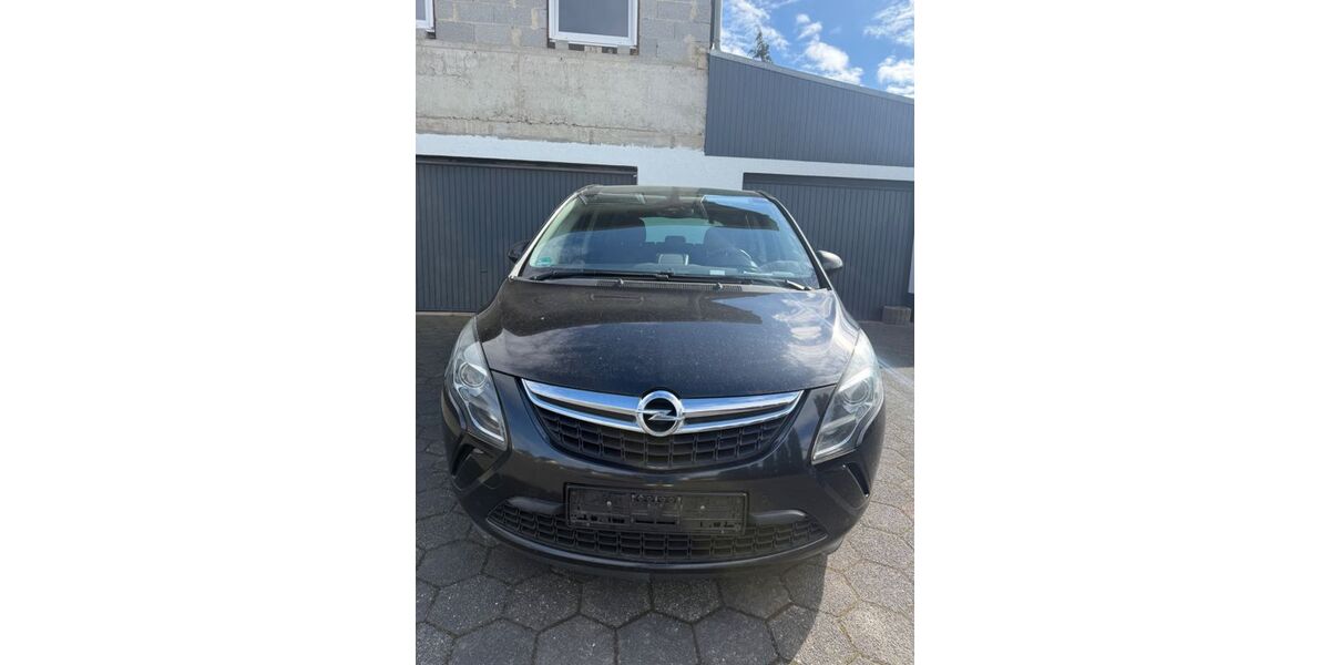Opel Zafira Tourer 445.000 km 1.950 &euro; Mechernich 53894