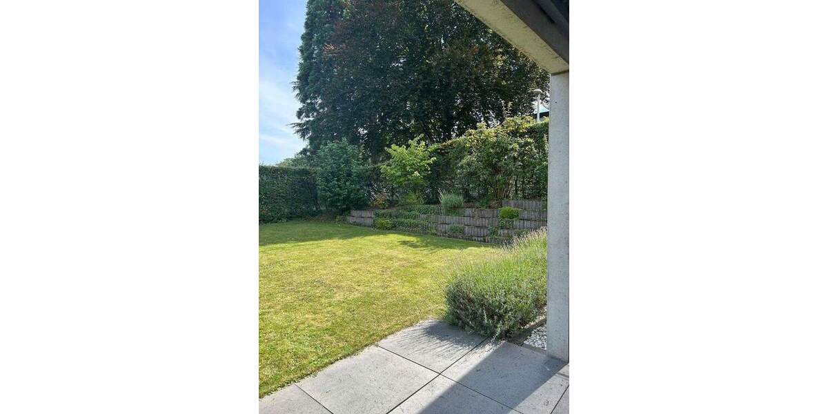 Doppelhaushälfte Bonn Zentrum - 4 Zimmer, 173 m&sup2;, 1.180.000&euro; | Angebot:25836126