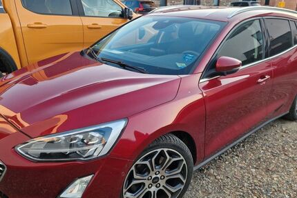 Ford Focus 95.000 km 10.999 &euro; Nörvenich 52388