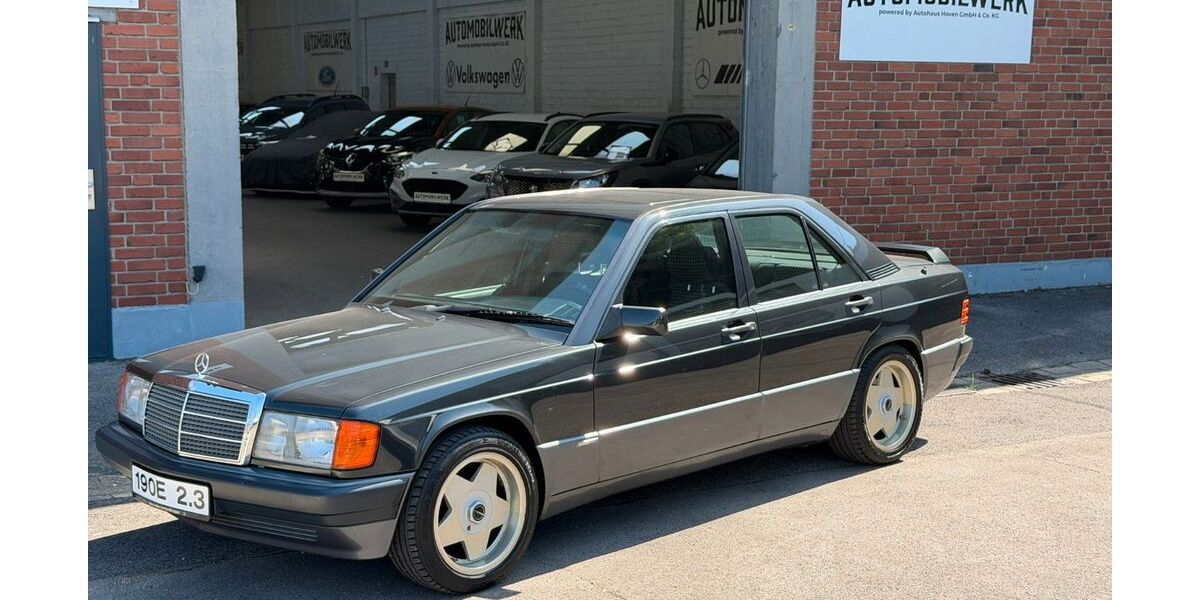 Mercedes-Benz 190 132.040 km 15.999 &euro; Düren 52353