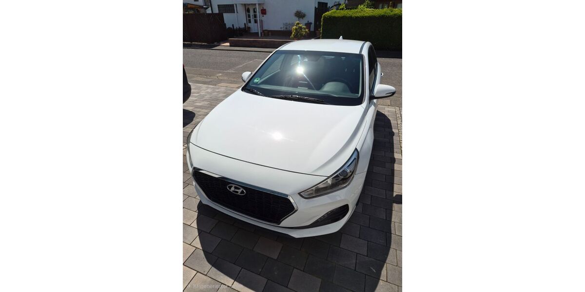 Hyundai i30 40.000 km 16.000 &euro; Wesseling 50389